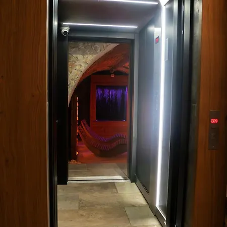 Rs Prestige Rybna 5 &