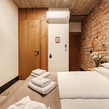Aparthotel Rs Prestige Rybna 5 & *