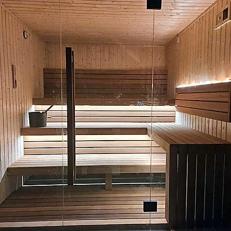 Rs Prestige Rybna 5 & Apart Otel Lublin
