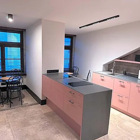 Rs Prestige Rybna 5 & 3* Lublin