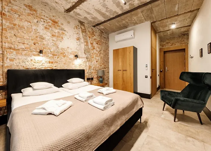 Rs Prestige Rybna 5 & Lublin